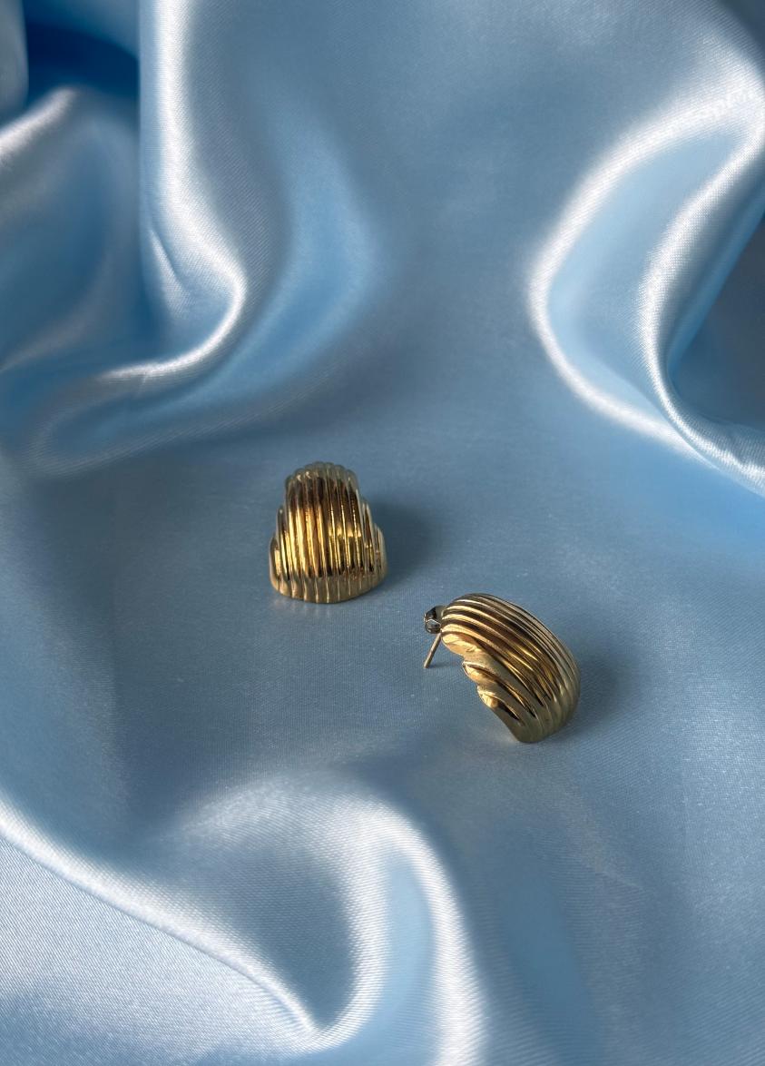 Rippled Shell Hoops