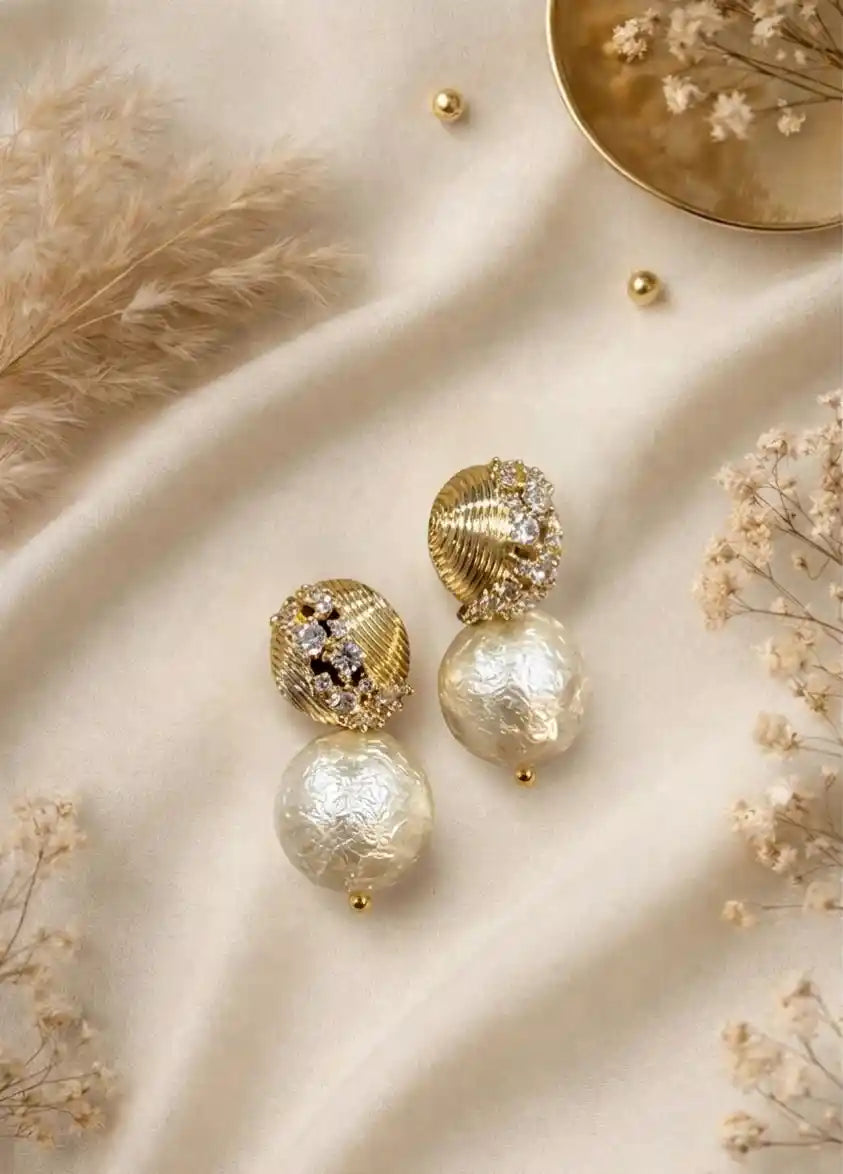 Ribbed Baroque Drops
